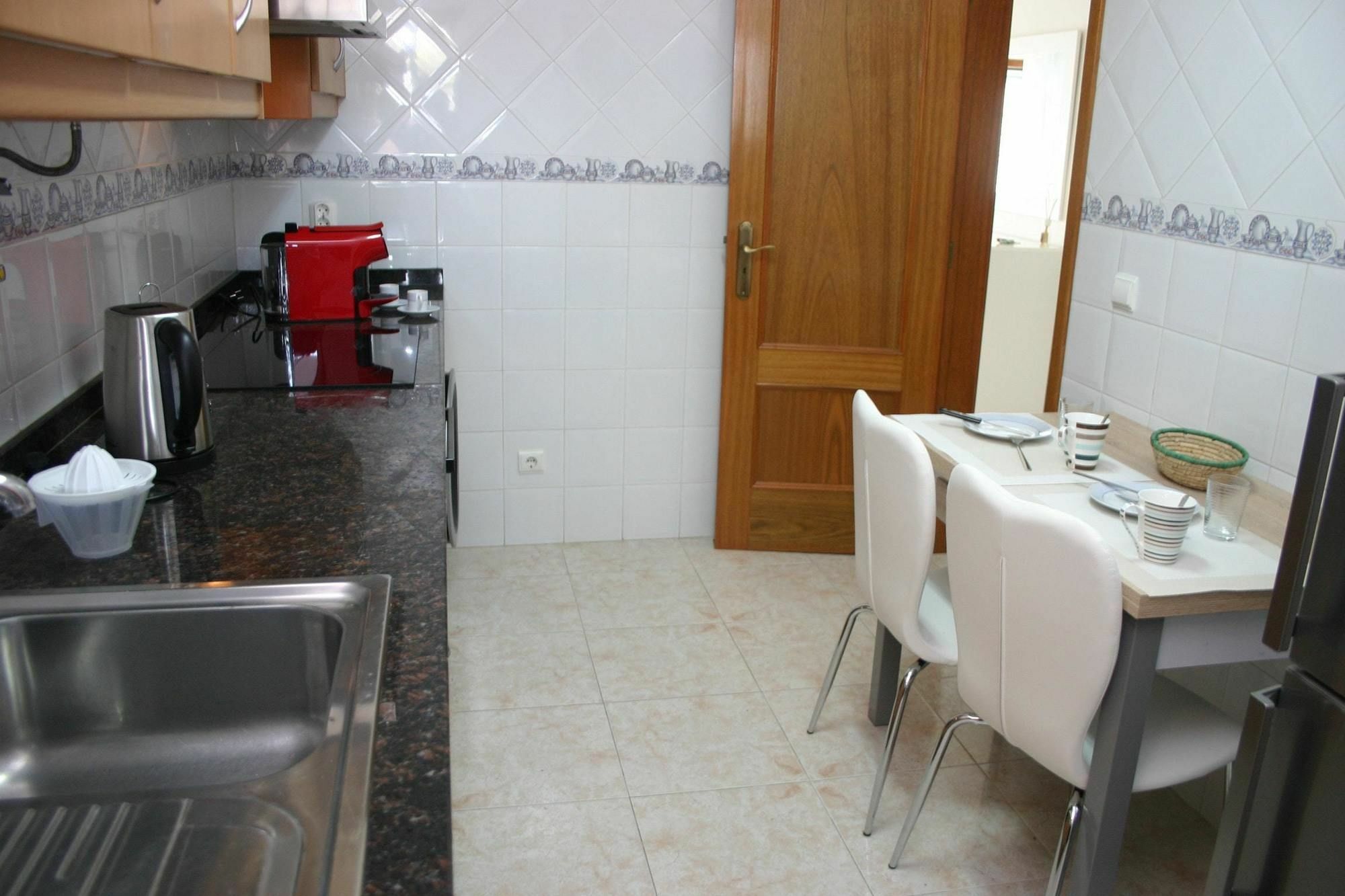 With 2 Bedrooms In Albufeira, With Wonderful View, Pool Apartment Albufeira